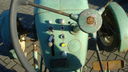 4b95_3.jpg