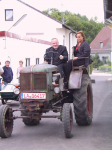 "Emmas" im Einsatz - Hr.Pfarrer_mit_Köchin.jpg "Emmas" im Einsatz - Hr.Pfarrer_mit_Köchin.jpg